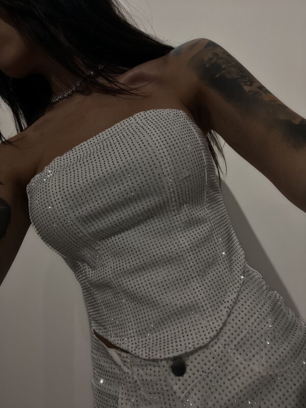 Top crystal white
