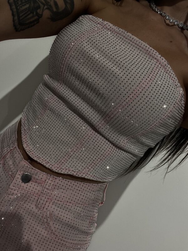 Top crystal pink