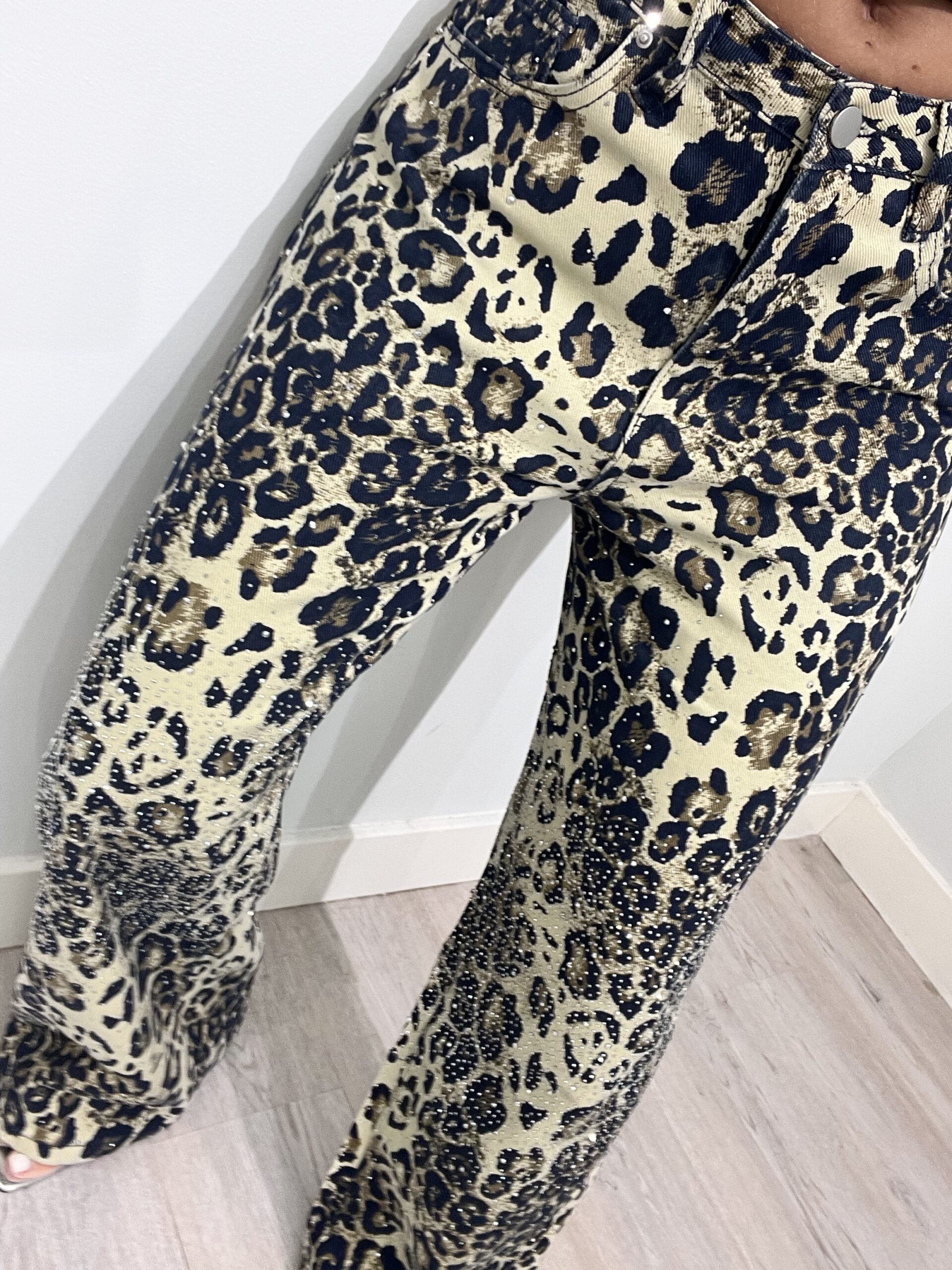 Jeans strass leo: imagen 1
