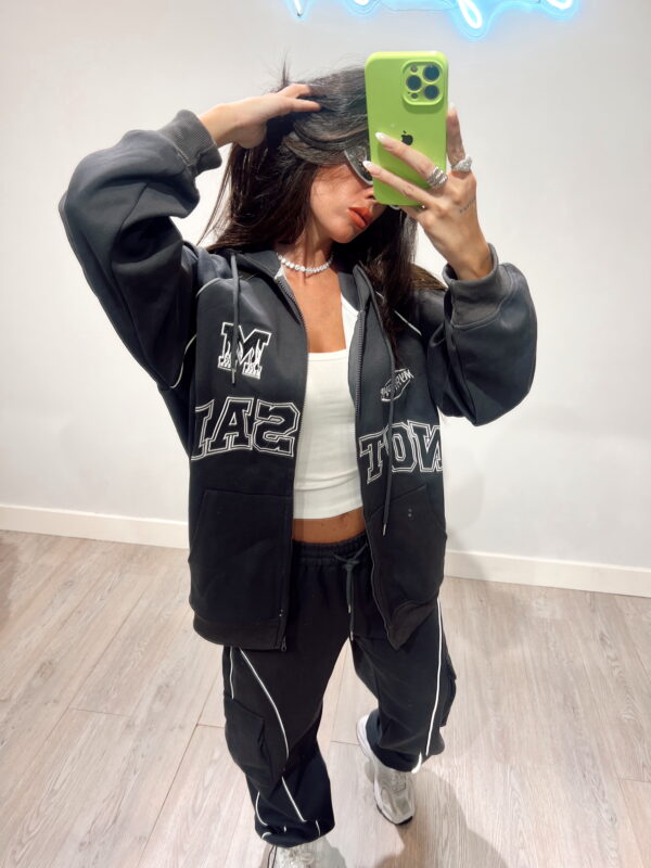 Conjunto chándal oversize: imagen 2