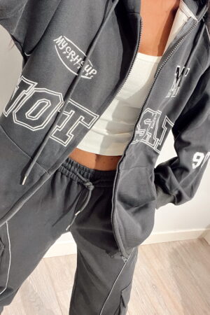 Conjunto chándal oversize: imagen 1